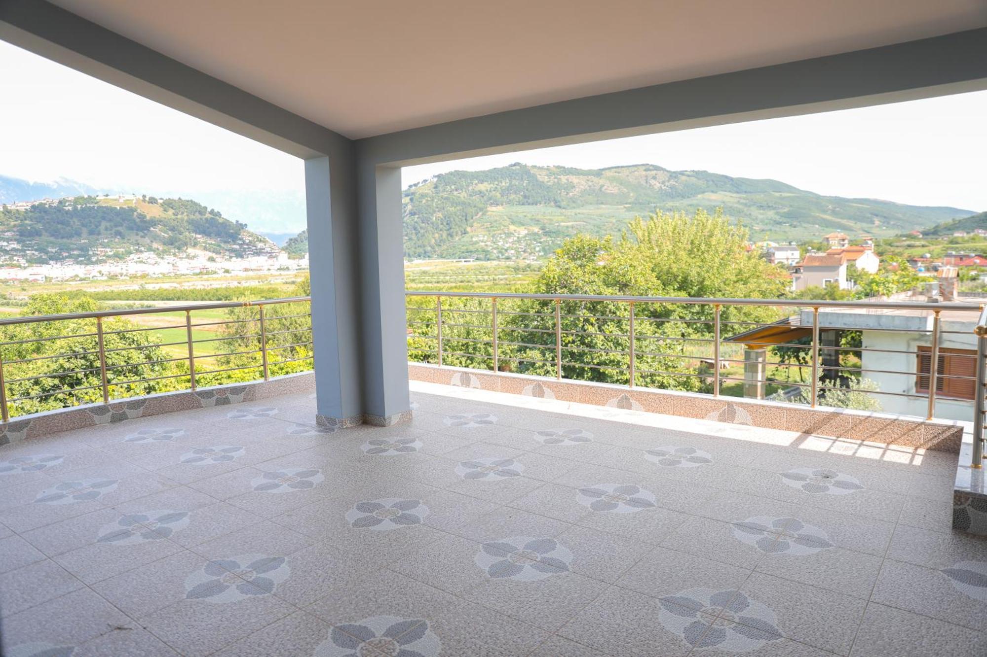 Amla'S Villa Berat Kültér fotó